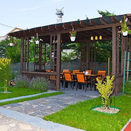 סולינה Delta Est Hotel & Restaurant מראה חיצוני תמונה