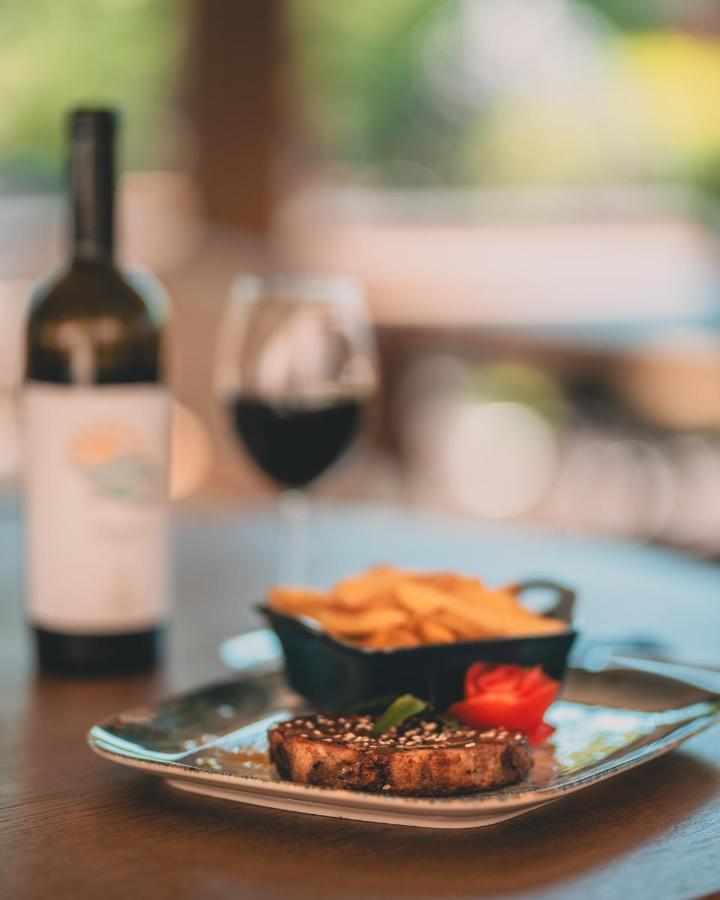 סולינה Delta Est Hotel & Restaurant מראה חיצוני תמונה